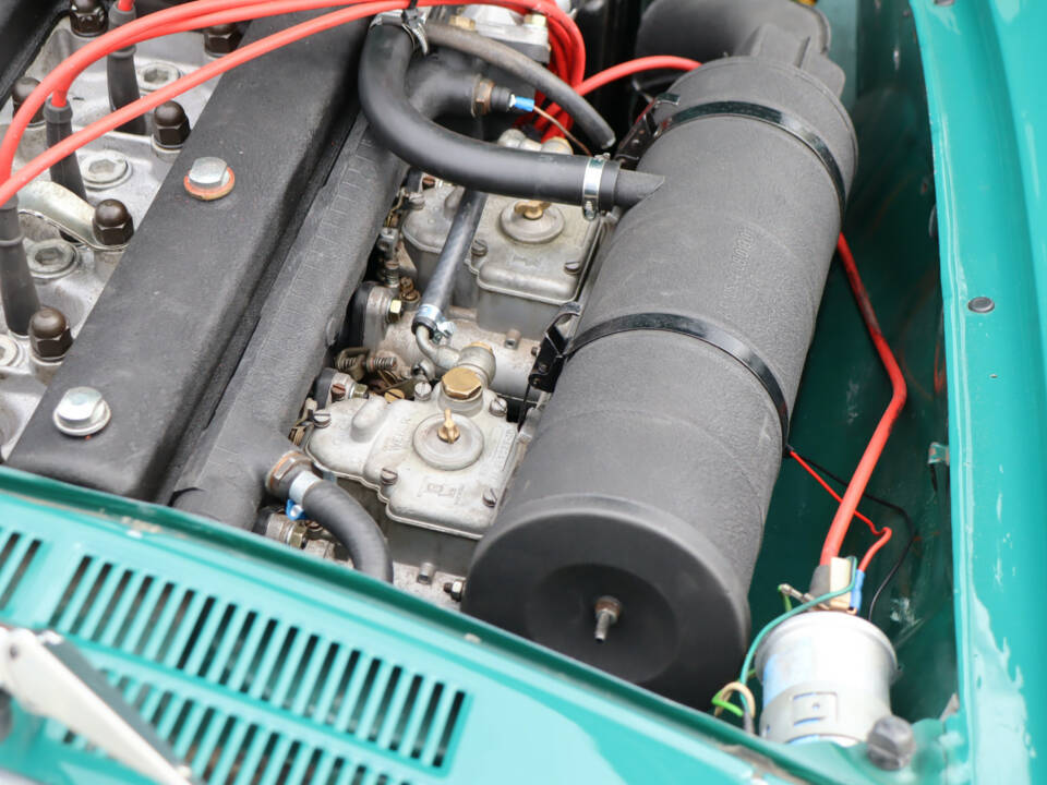 Image 49/50 of Alfa Romeo 2000 Spider Veloce (1979)