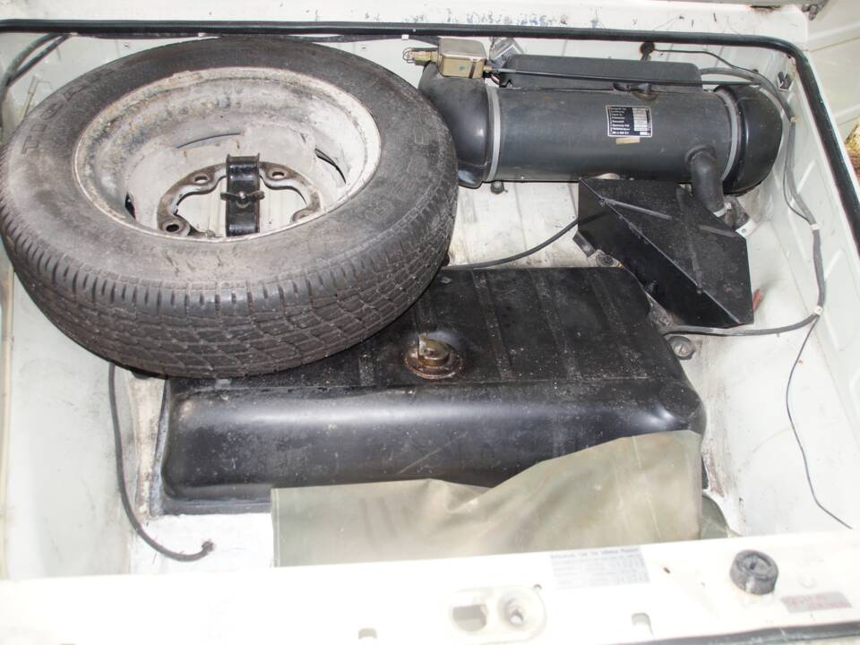 Image 7/12 of Volkswagen Thing 1600 (1971)