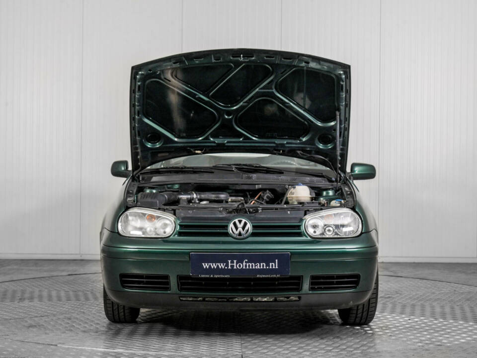 Bild 42/50 von Volkswagen Golf III Cabrio 1.8 (1998)