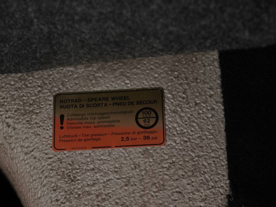 Afbeelding 144/146 van Porsche 911 Turbo 3.3 Flatnose (1985)