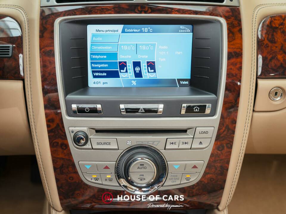 Afbeelding 22/25 van Jaguar XKR (2010)