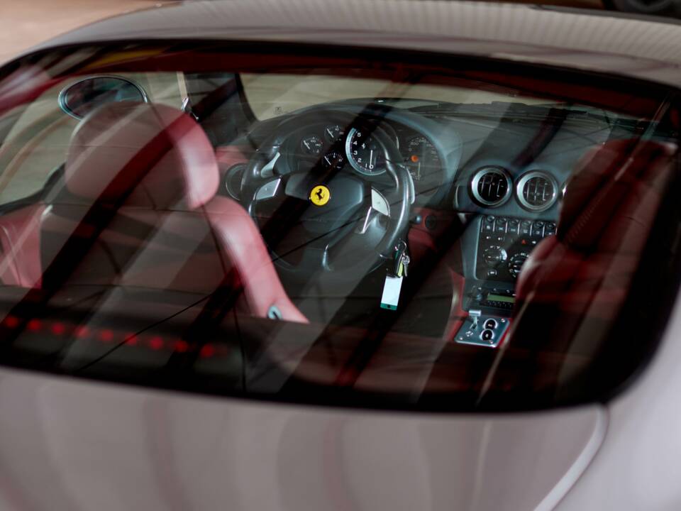 Bild 23/46 von Ferrari 575M Maranello (2003)