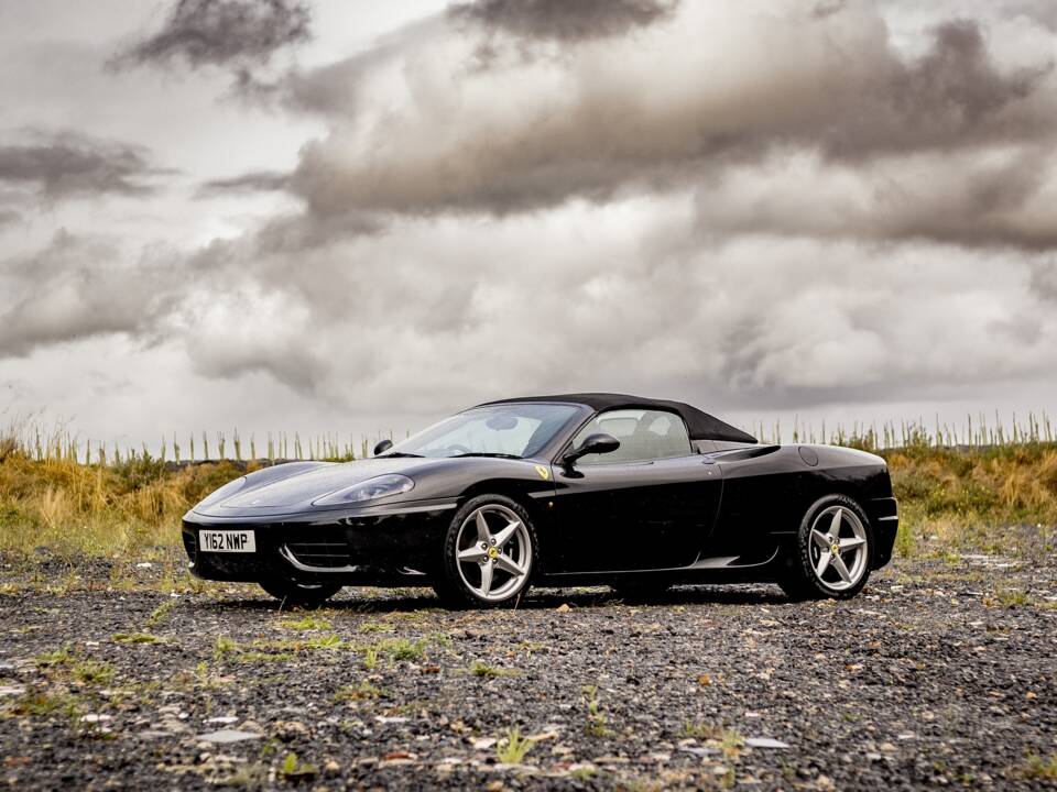 Imagen 9/26 de Ferrari 360 Spider (2001)