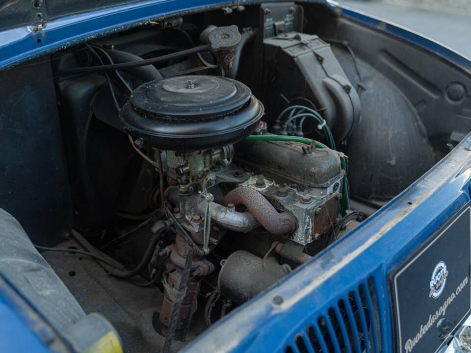 Bild 35/42 von Renault Ondine (1962)