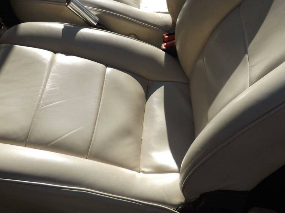 Image 48/50 de Volkswagen Coccinelle 1303 LS (1973)