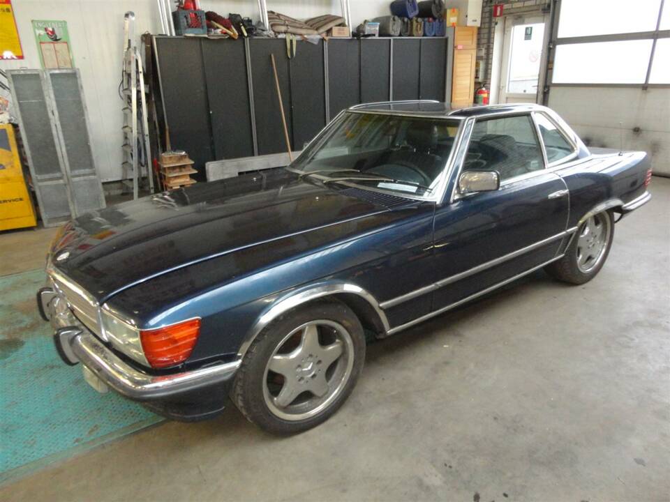 Imagen 17/50 de Mercedes-Benz 380 SL (1982)