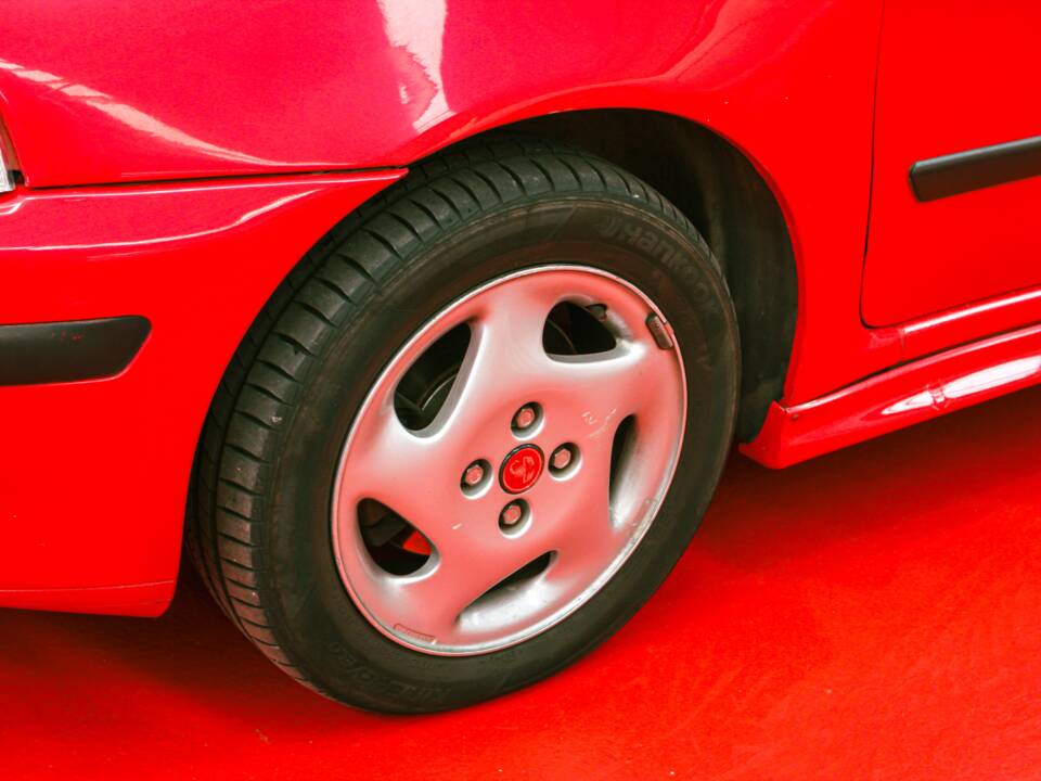 Image 15/39 of FIAT Punto GT (1995)