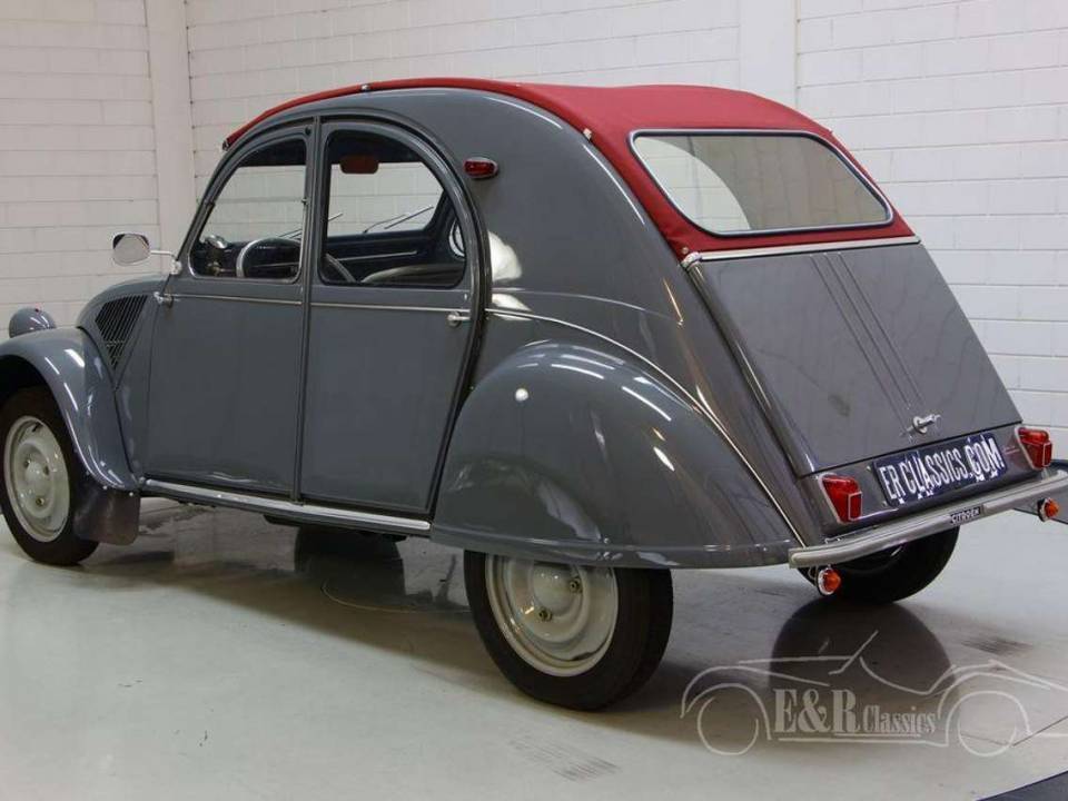 Immagine 14/15 di Citroën 2 CV (1959)