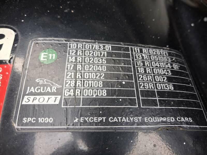 Image 10/41 de Jaguar XJRS 6.0 (1990)