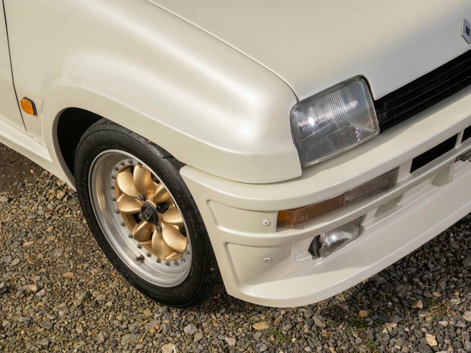 Bild 23/26 von Renault R 5 Turbo 2 (1984)