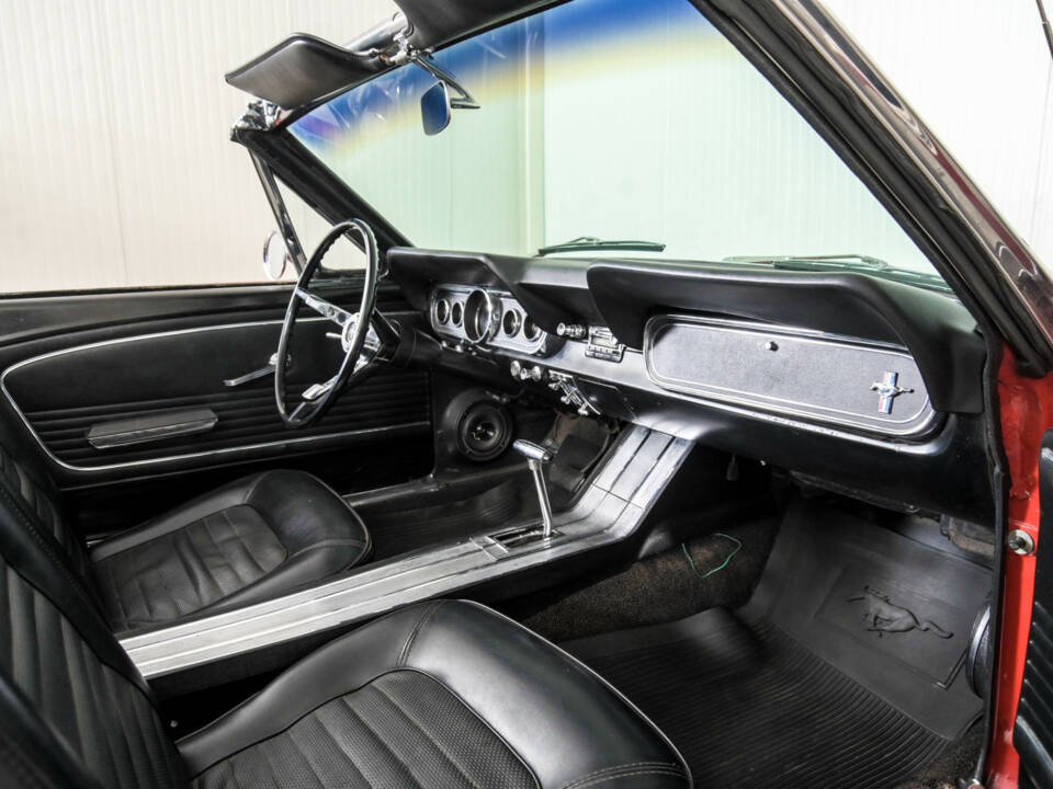 Image 12/50 of Ford Mustang 289 (1966)