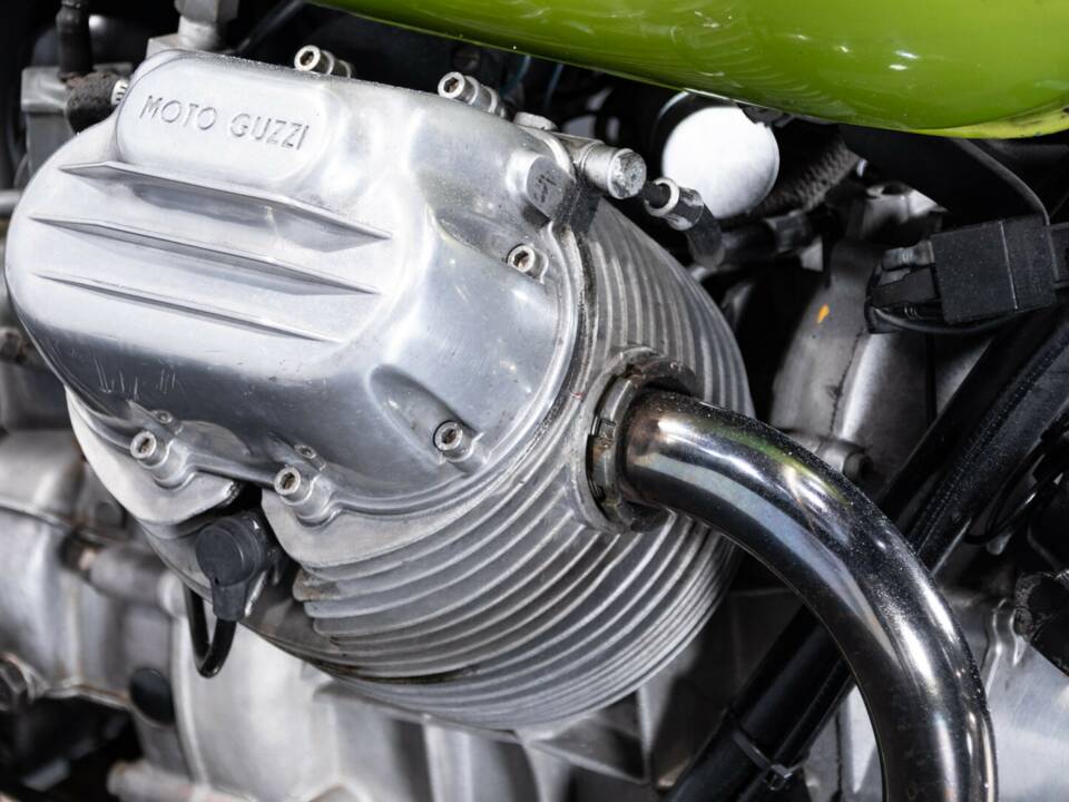 Image 36/40 of Moto Guzzi DUMMY (1973)