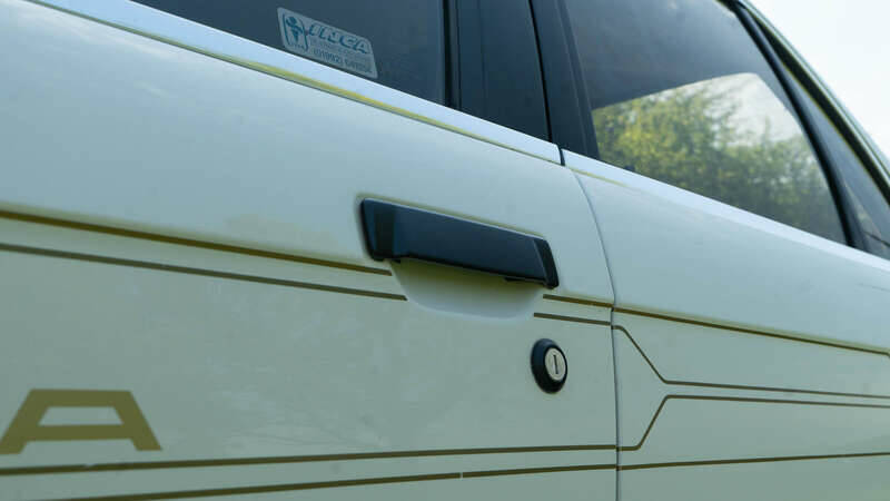 Image 29/50 of ALPINA C1 2.3 (1984)