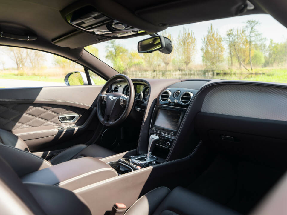 Bild 21/31 von Bentley Continental GT (2013)
