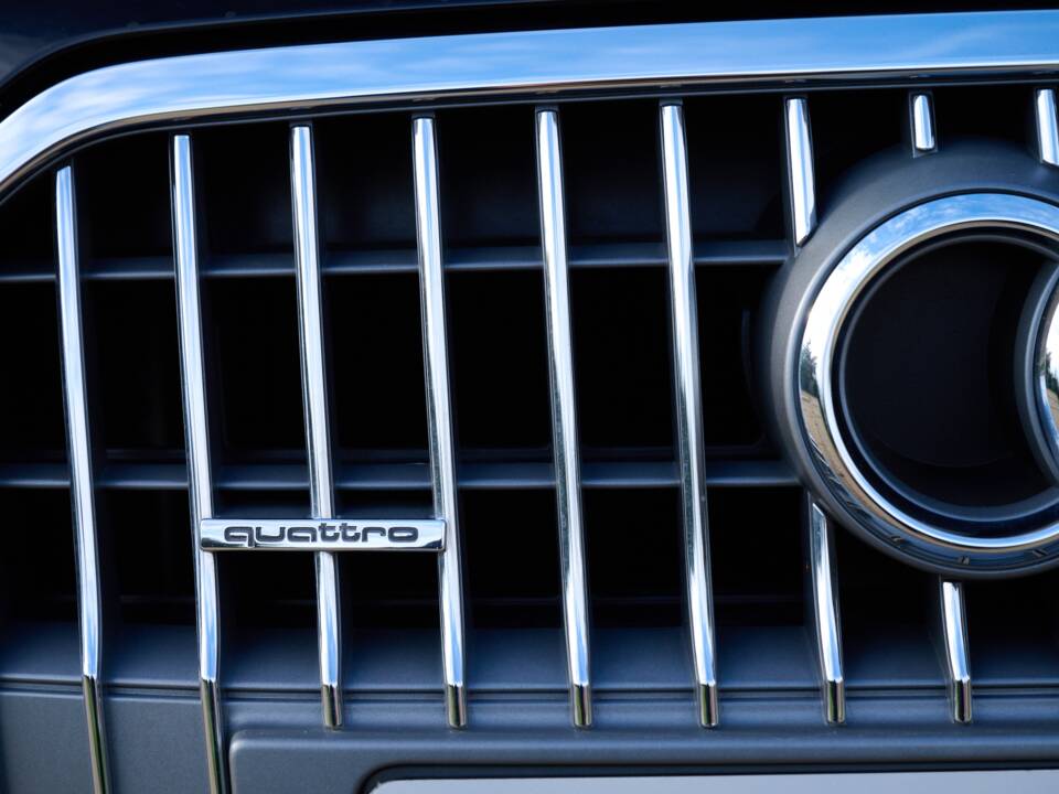 Image 14/50 of Audi A6 3.0 TFSI allroad quattro (2013)