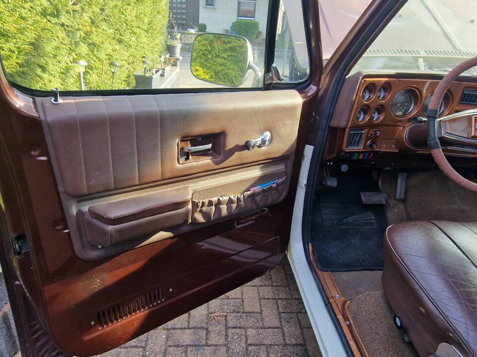 Immagine 25/110 di GMC Sierra 2500 (1975)
