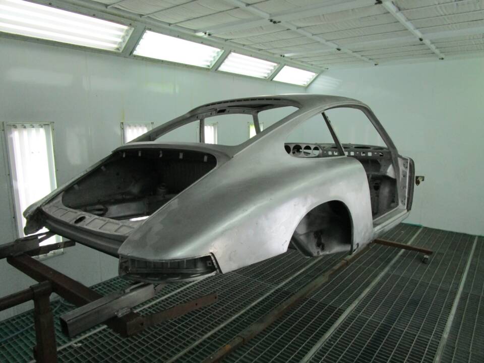 Image 20/20 of Porsche 912 (1968)
