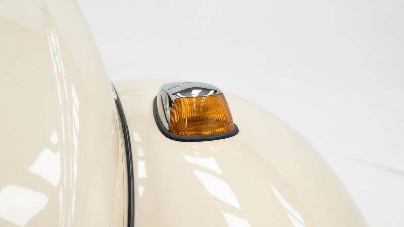 Bild 13/15 von Volkswagen Käfer 1302 (1970)