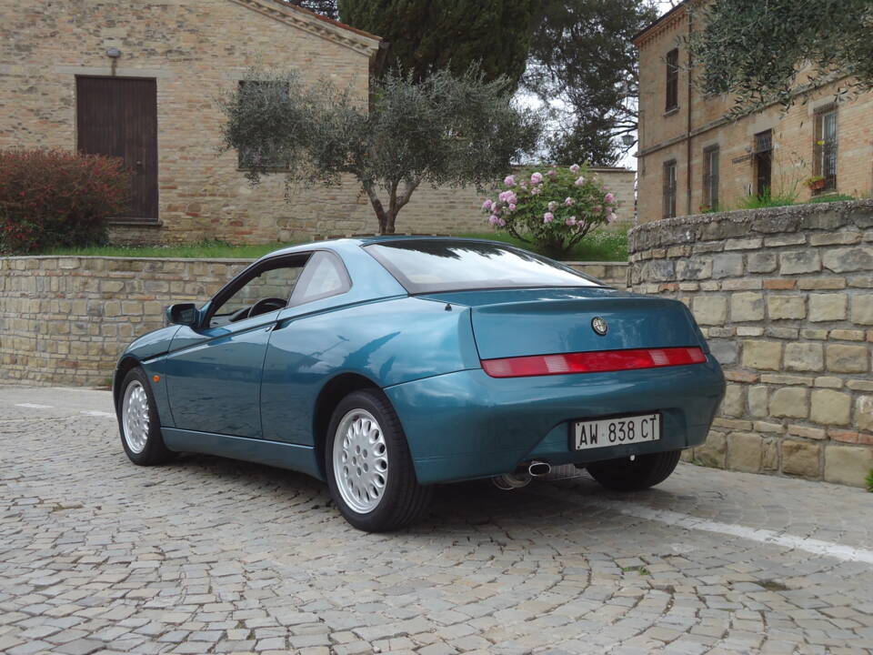 Bild 9/26 von Alfa Romeo GTV 2.0 V6 Turbo (1998)