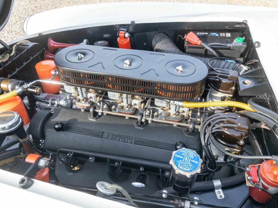 Bild 4/50 von Ferrari 250 GT/L Lusso (1964)