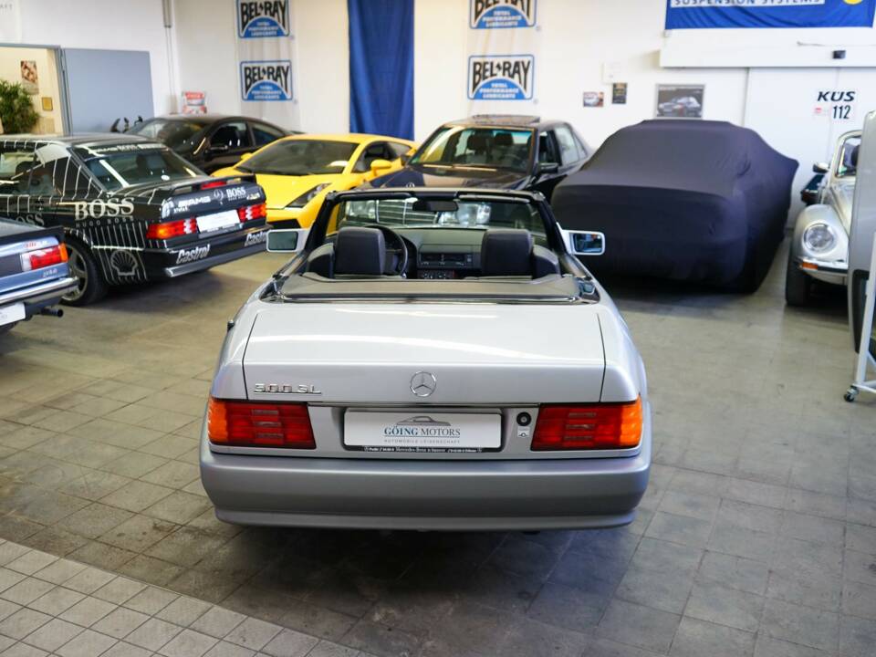 Image 10/38 of Mercedes-Benz 500 SL (1991)