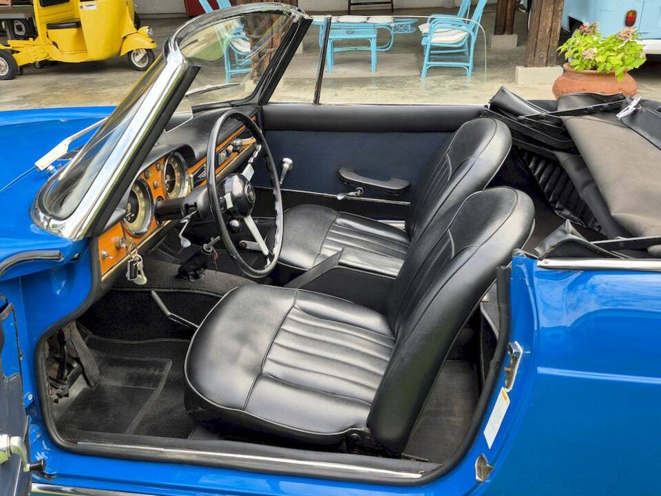 Image 18/74 of FIAT 1500 S (1960)