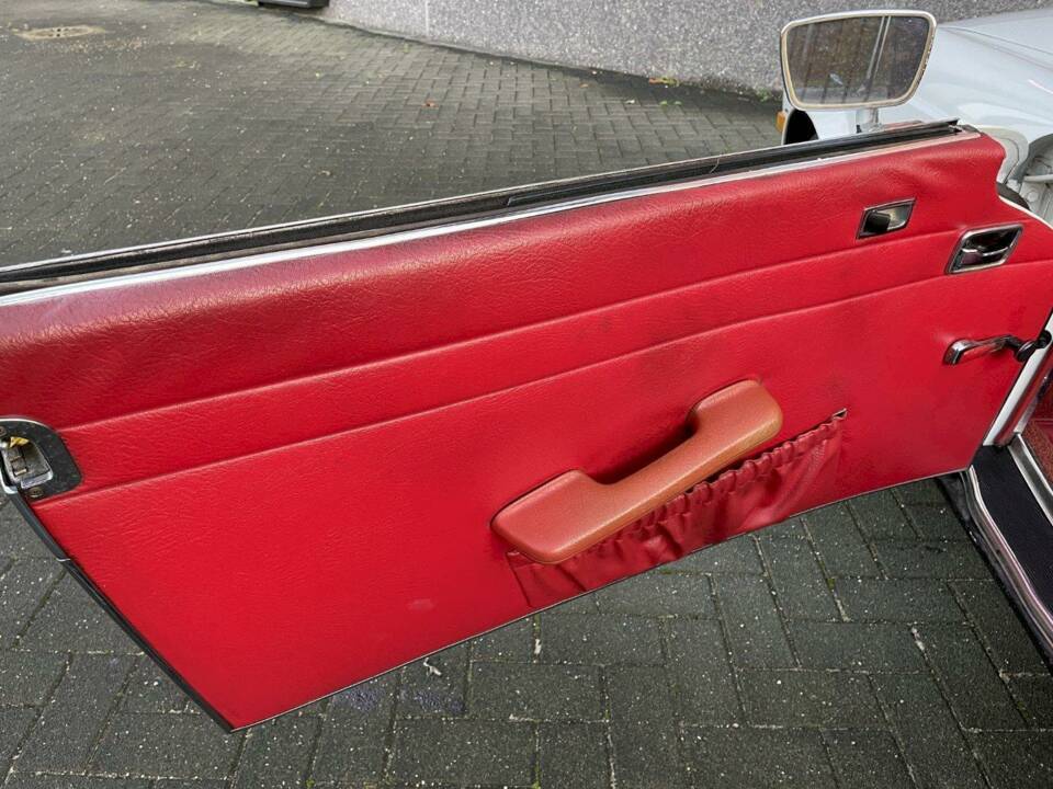 Bild 23/36 von Mercedes-Benz 280 SL (1970)