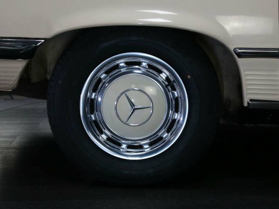 Image 47/50 de Mercedes-Benz 450 SL (1973)