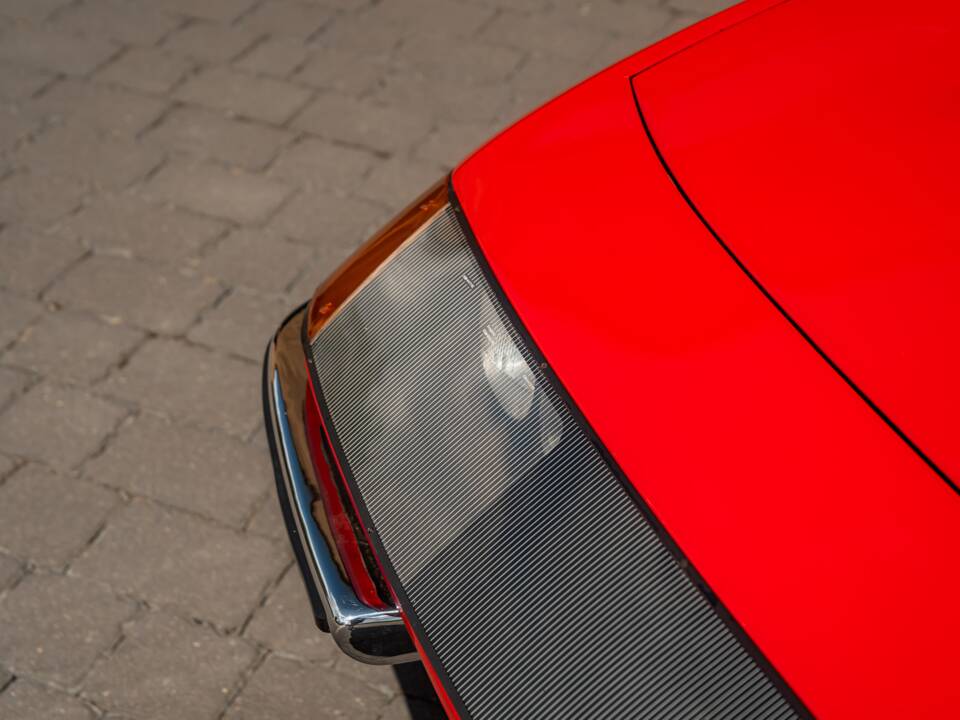 Bild 17/79 von Ferrari 365 GTB/4 Daytona (1969)