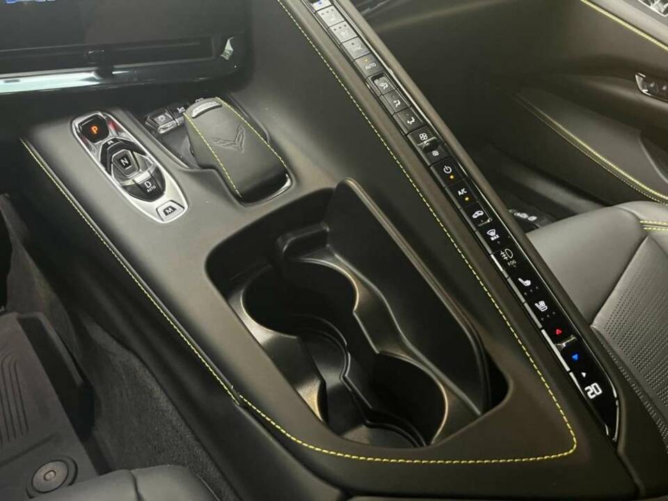 Image 17/50 of Chevrolet Corvette Z06 (2024)