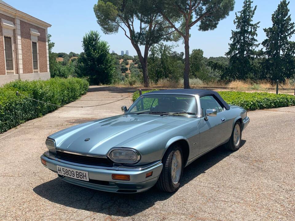 Afbeelding 71/112 van Jaguar XJS 4.0 (1994)