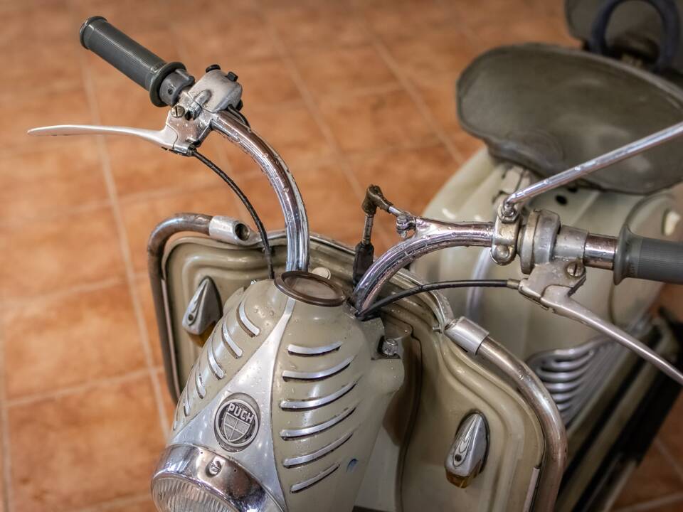 Image 13/16 of Puch R 125 (1900)