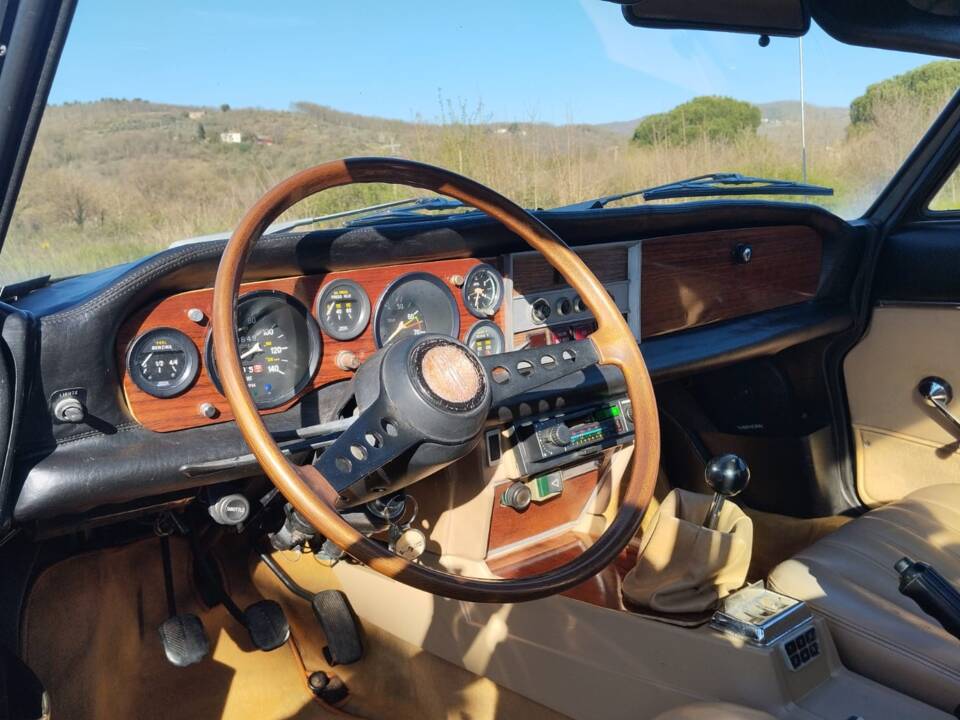 Image 40/42 of FIAT 124 Spider CS1 (1975)