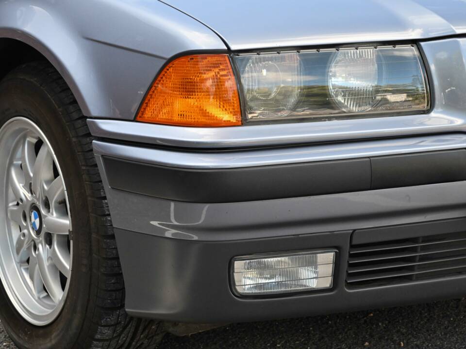 Imagen 17/47 de BMW 328i (1995)
