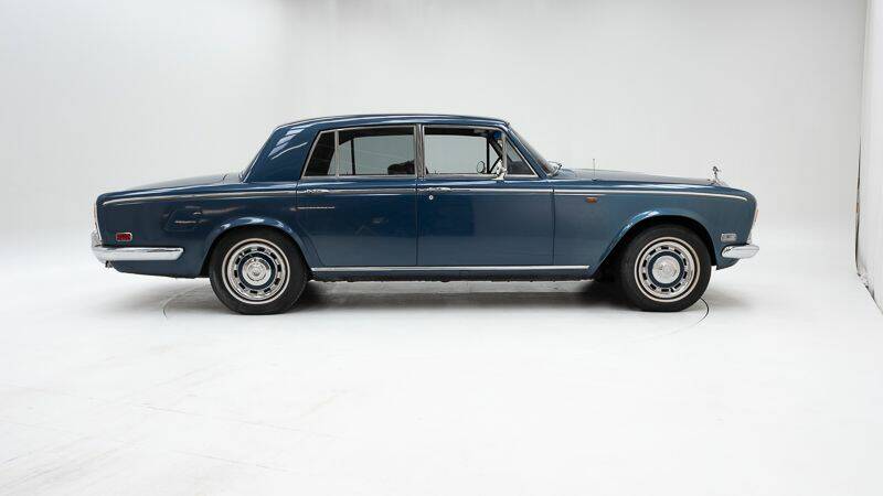 Image 8/15 of Rolls-Royce Silver Shadow I (1970)