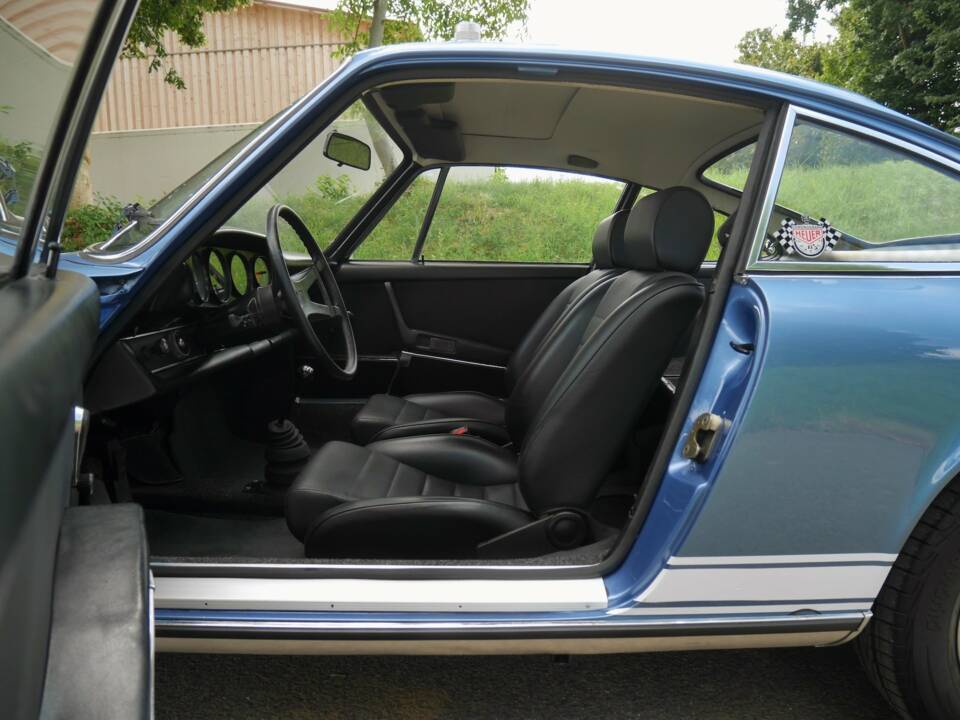 Imagen 24/35 de Porsche 911 2.4 T (1973)