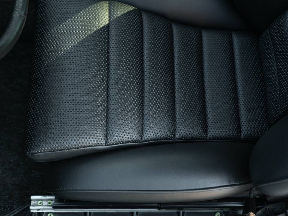 Image 32/50 of Porsche 911 2.2 S (1971)