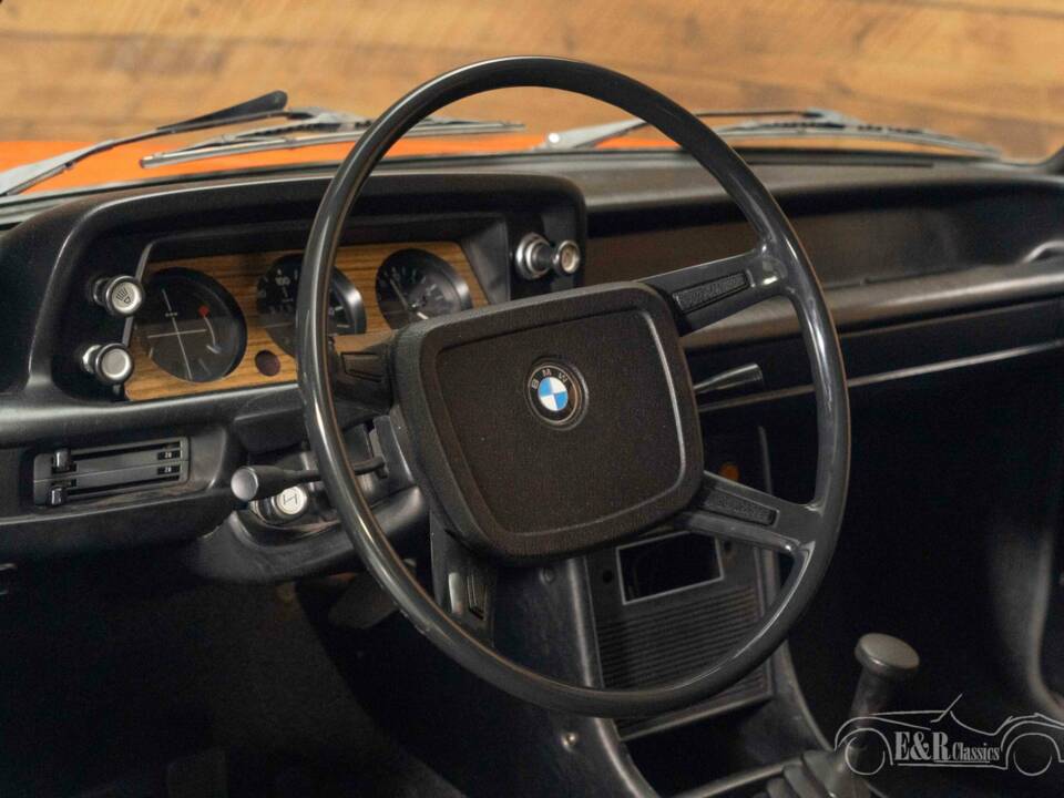 Image 4/5 of BMW 1602 (1974)