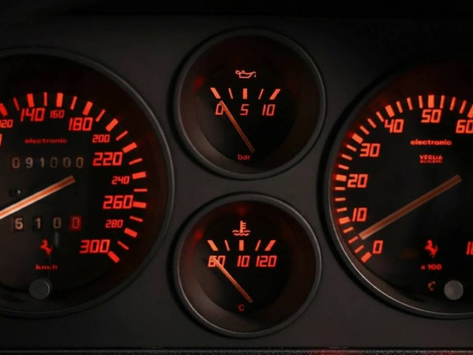 Image 13/26 of Ferrari 348 TB (1991)