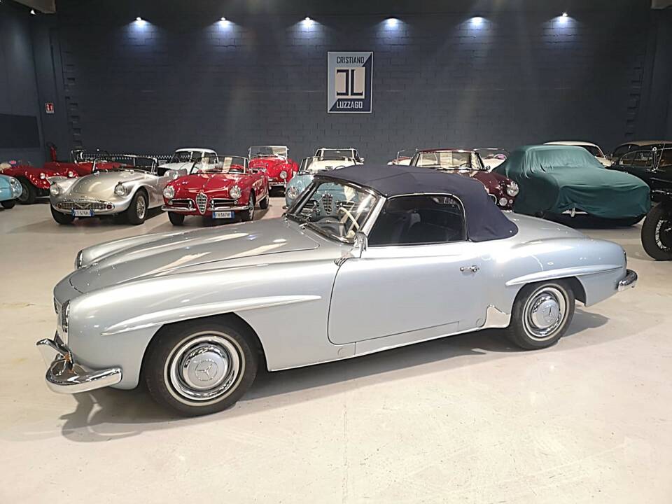 Image 2/42 of Mercedes-Benz 190 SL (1956)