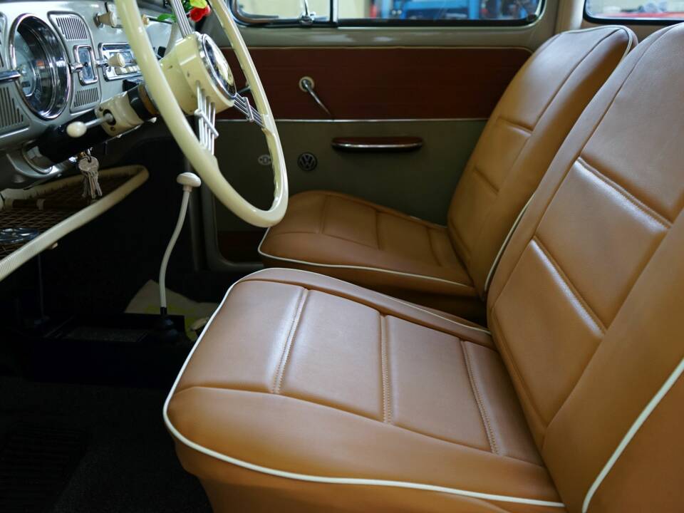 Immagine 18/35 di Volkswagen Kever 1200 Standard &quot;Dickholmer&quot; (1958)