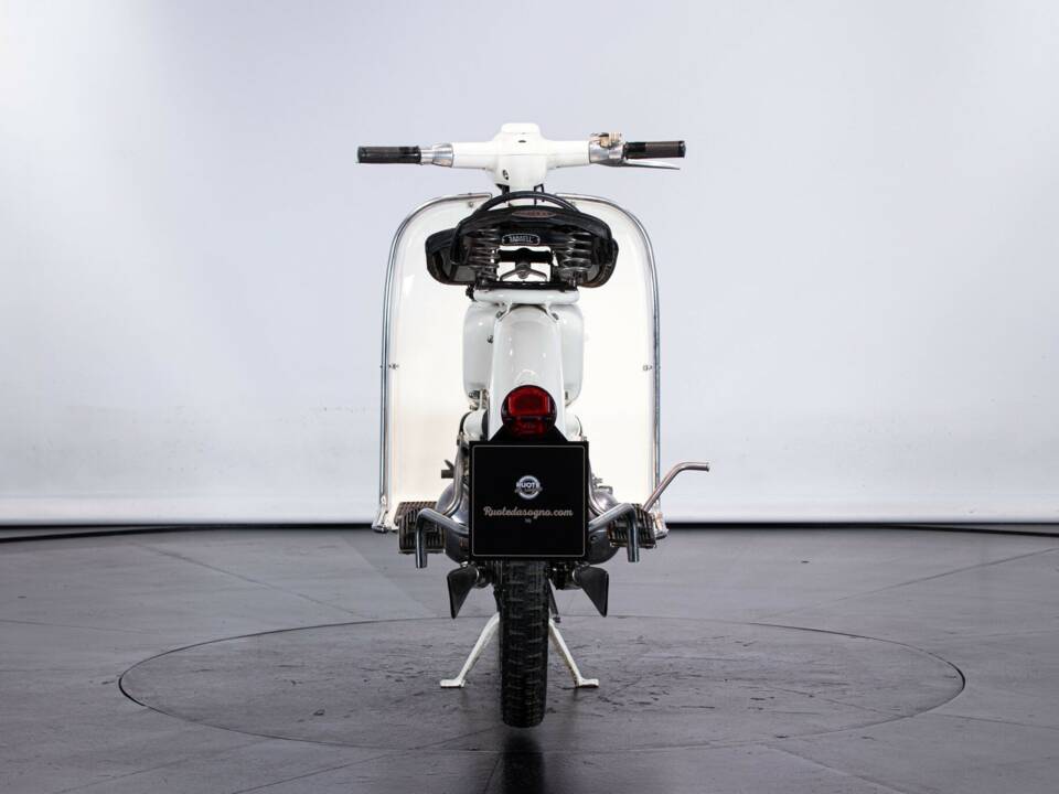 Image 6/50 de Aermacchi DUMMY (1956)