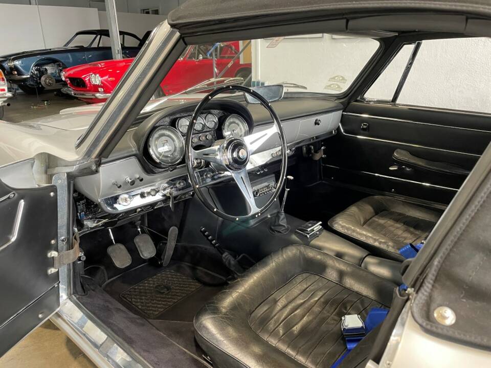 Afbeelding 11/16 van Maserati 3500 GTI Spyder Vignale (1962)