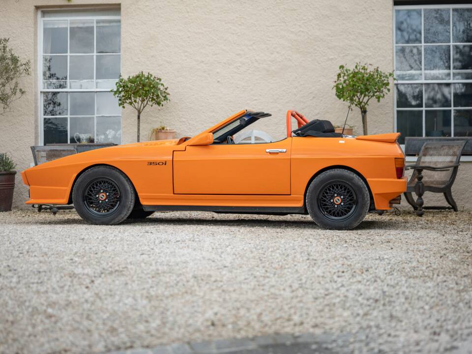 Image 12/50 of TVR Tasmin Series 1 (1985)