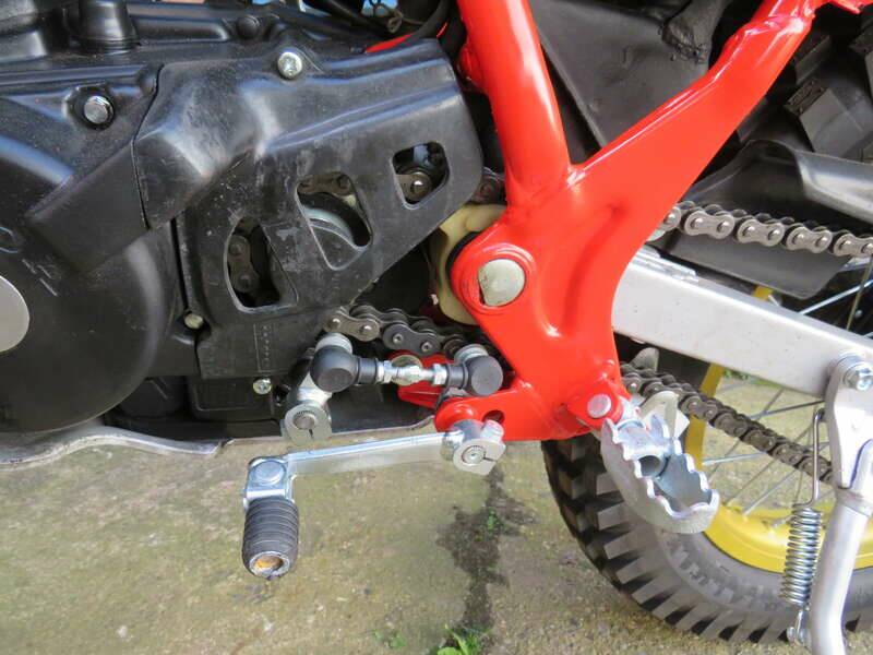 Bild 24/38 von Honda DUMMY (1983)