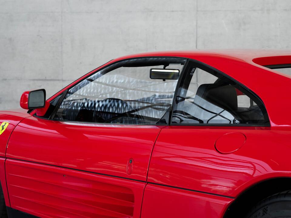 Afbeelding 23/50 van Ferrari 348 TB (1991)