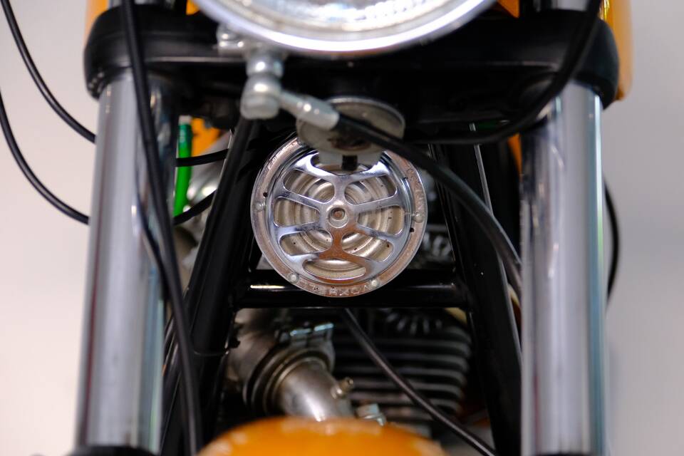 Afbeelding 33/96 van Ducati 750 Sport (1974)