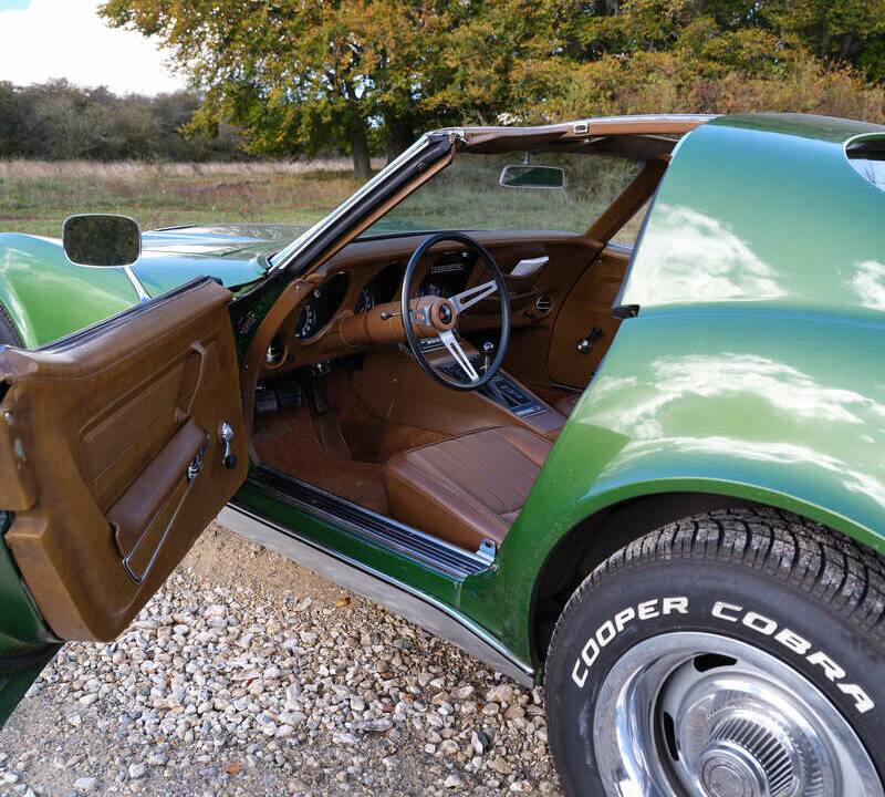 Image 32/50 of Chevrolet Corvette Stingray (1972)