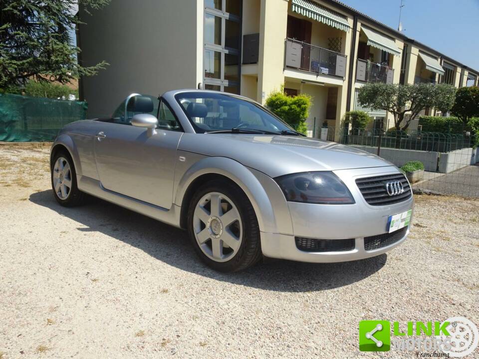 Bild 13/40 von Audi TT 1.8 T (2000)