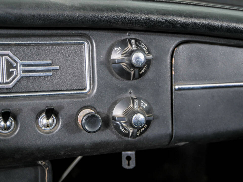 Immagine 21/50 di MG MGB (1965)